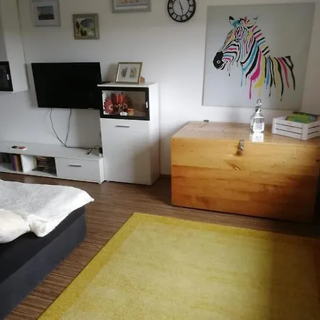 Issy View House Nyaraló Senovo