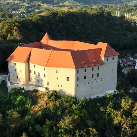 Issy View House Nyaraló